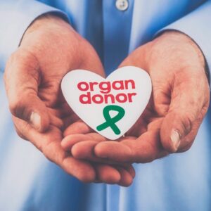 It is reported that more than 122, 000 people in the nation are organ donors
